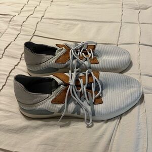 Olukai Men's Casual Knit Lace-Up Shoes - Light Gray with Brown Accents